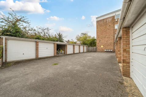 1369077-4-68f0e87...