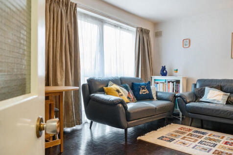 1369077-5-68f0e87...