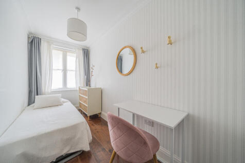 1316074-3-685d366...