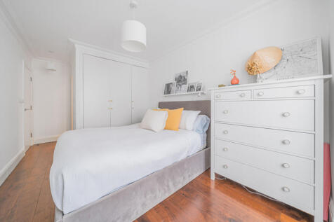 1316074-16-685d36...