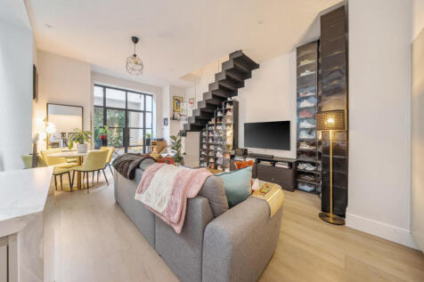 1381329-16-691495...