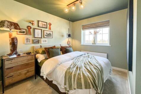 Lark&#39;s Place1.jpg