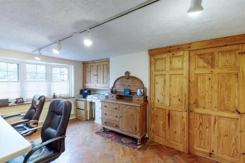 Highfield-House-Little-Ditton-03082021_180213(1).j