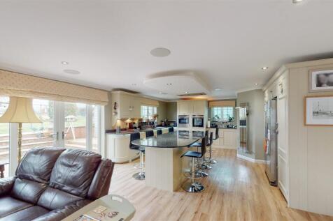 Highfield-House-Little-Ditton-03082021_180723.jpg