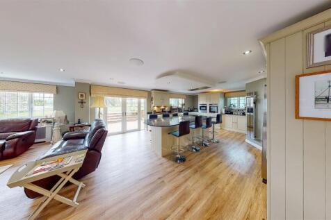 Highfield-House-Little-Ditton-03082021_180751.jpg