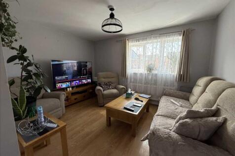 LOUNGE/DINER