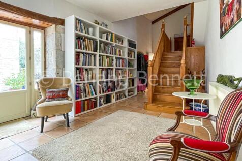 Property Image 8