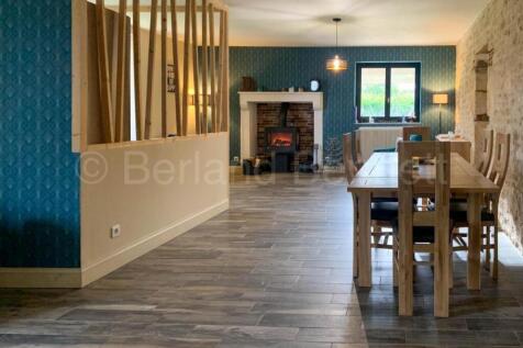 Property Image 4