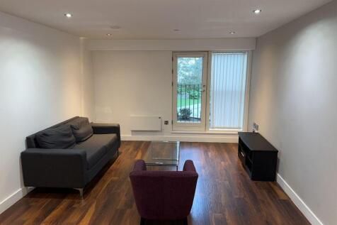 Lounge 1 1