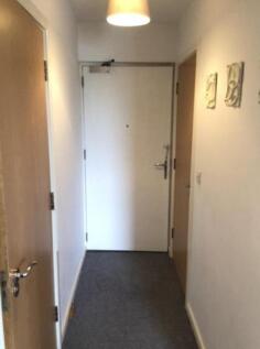 38DrumHall2