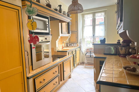 Property Image 6