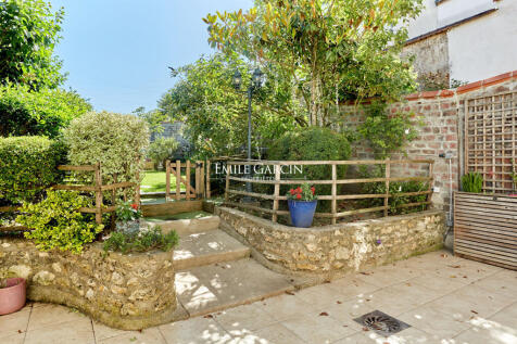Property Image 18