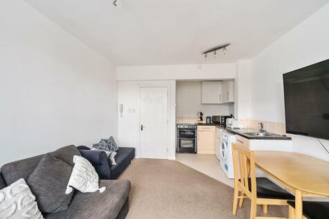 Reception/Kitchen