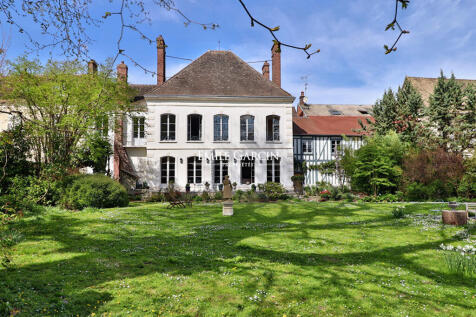Property Image 1