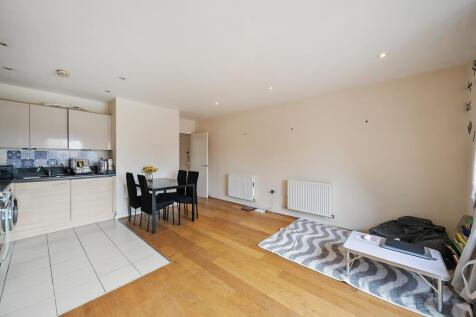 Reception/Kitchen