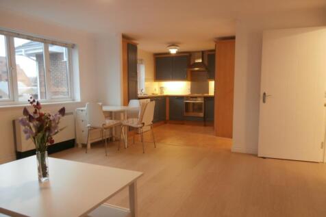 Kitchn/Living Room