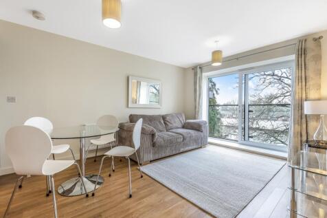 Livingroom/Dining Room