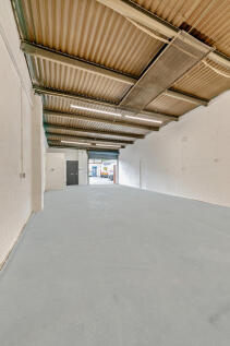 8557781-interior08v2-800.jpg
