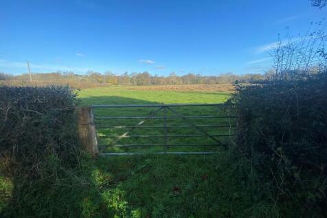 ENTRANCE GATE