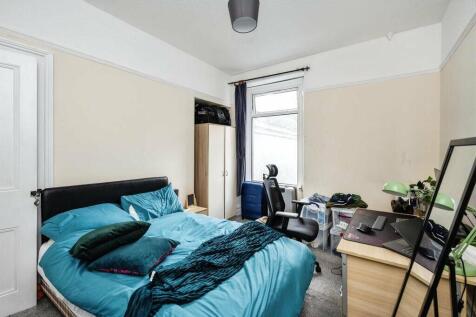 63641_SWN306580_IMG_