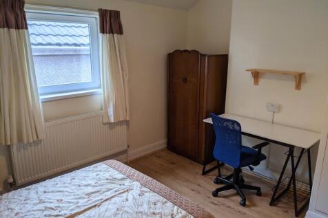 Back Bedroom 3