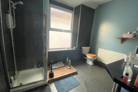 bathroom1