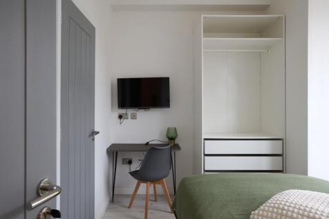HR-Bedroom-01-001