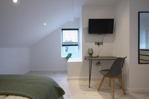 HR-Bedroom-06-003