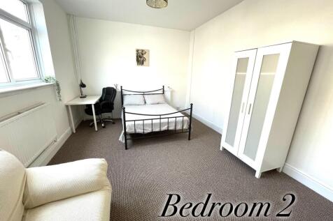 Room 2 (2)