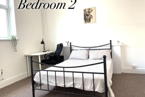 Room 2 (4)
