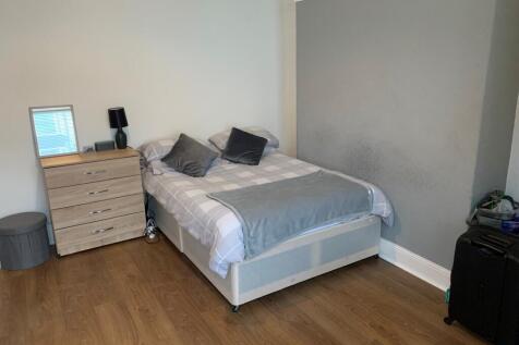 GFF bedroom