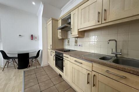 Kitchen.JPEG