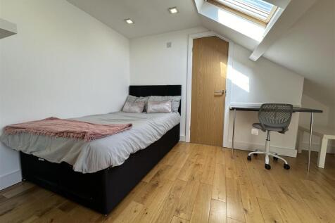 Flat 5 - Bedroom 2.JPEG