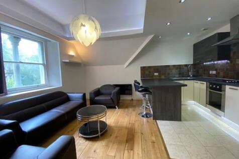 Lounge 2.JPG