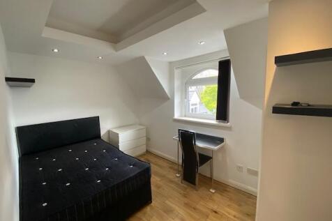 Bedroom 2.JPG