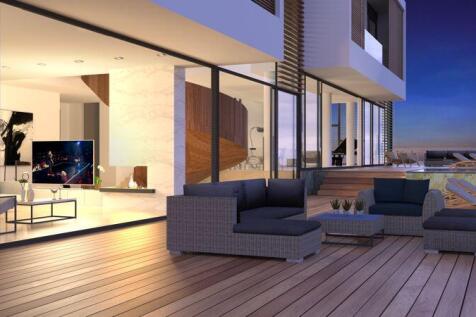 Spacious Veranda...
