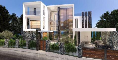Front of Villa -...