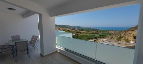 Covered veranda view