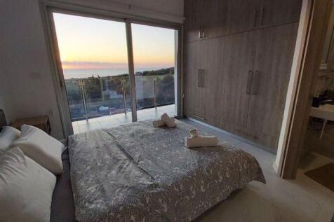 Master Bedroom...