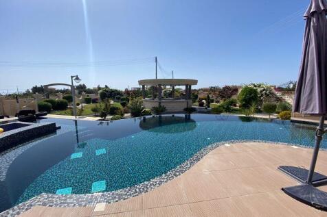 Pool and Garden View
