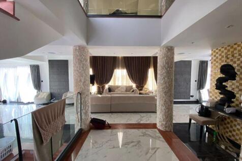 Lounge View