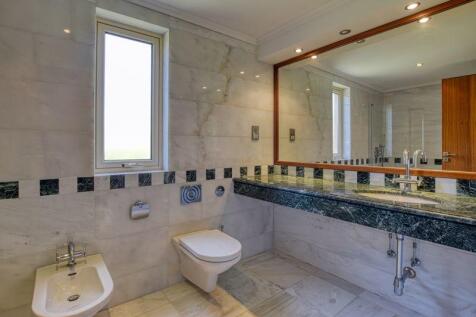 Master Bedroom...