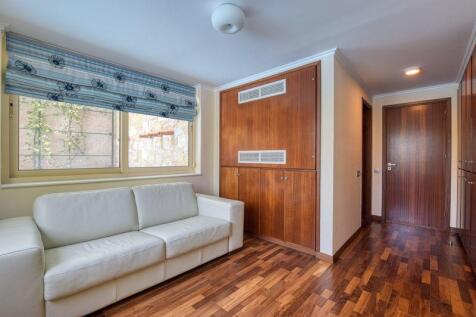 Bedroom 4 - Lower