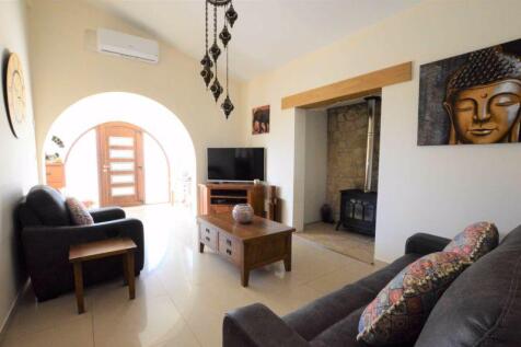 Lounge and Entrance