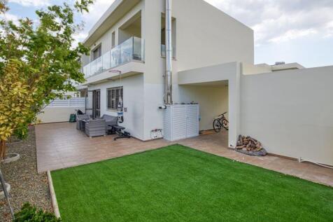 Rear Garden Patio