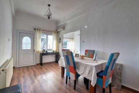 Entrance Hall /...