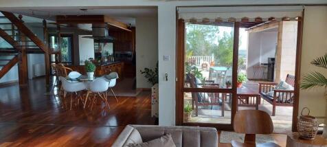 Dining Areas