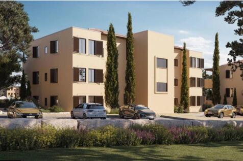 Rear of Apartments