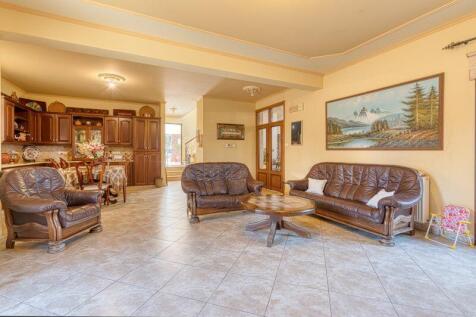 Informal Lounge