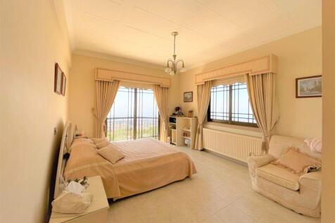 1st Floor Bedroom 2
